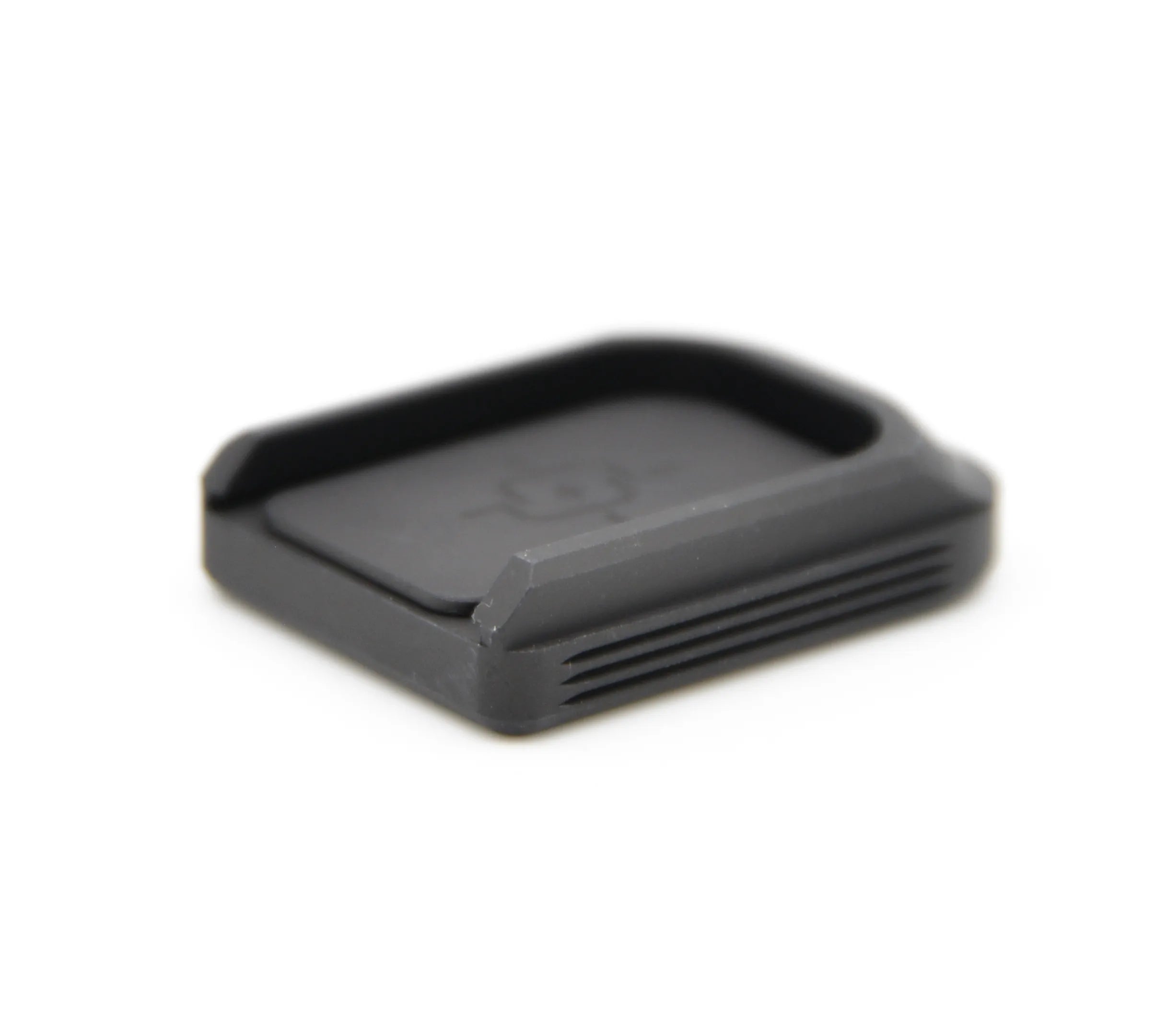 ALUMINUM RETENTION / SPRING PLATE FOR 2011 & STACCCATO DOUBLE STACK MAGAZINES